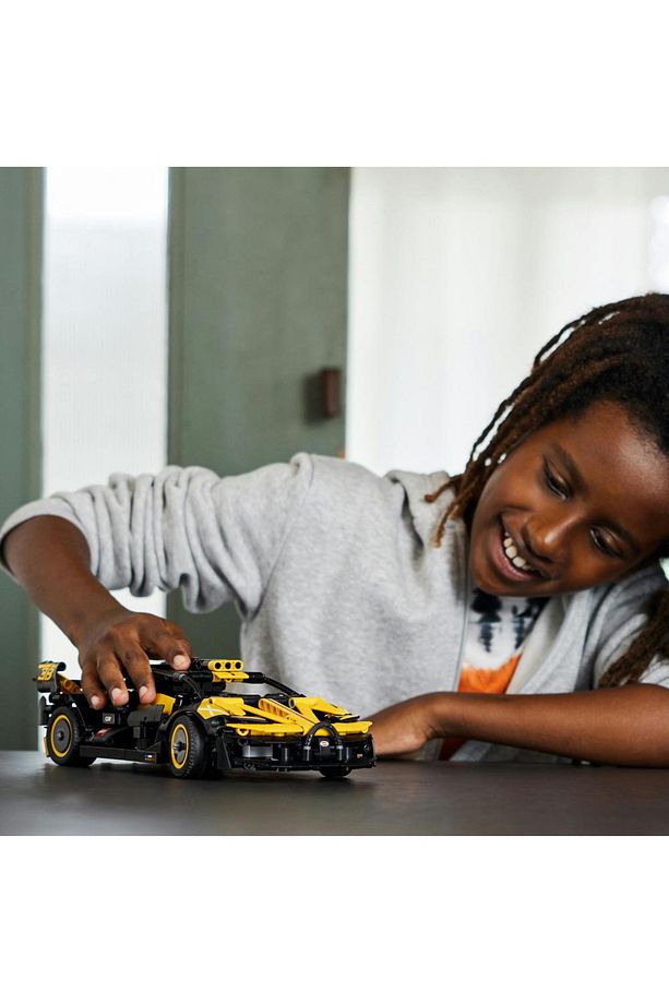 Technic Bugatti Bolide 42151 Yarış Arabası Yapım Seti, 905 Parça, 9 Yaş ve Üzeri İçin Model Seti - 5