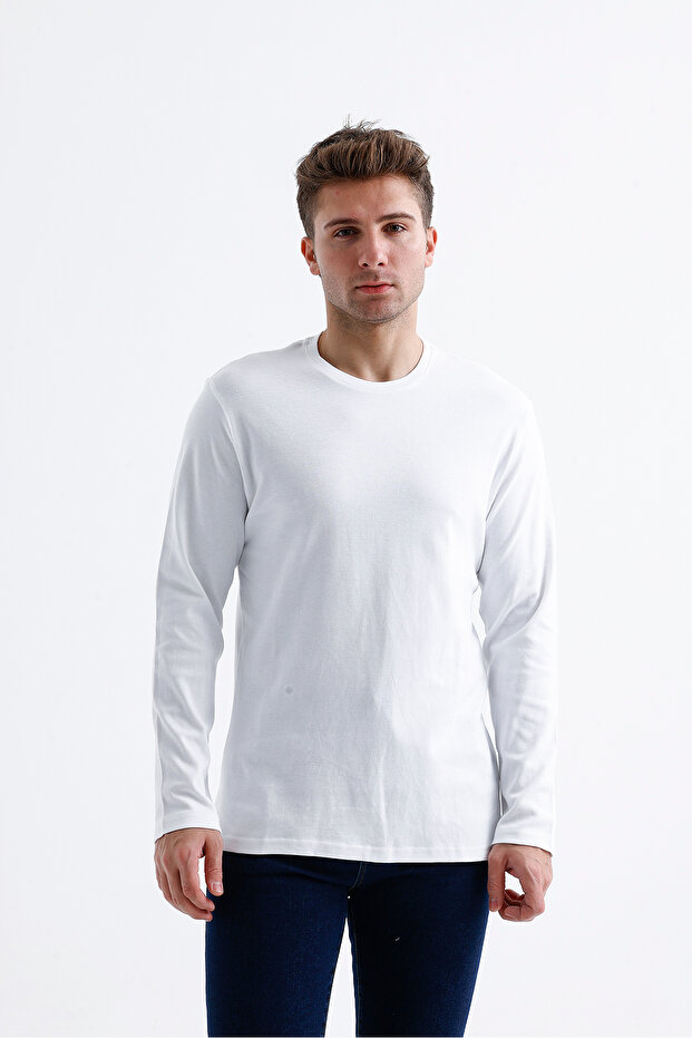 تي شيرت أساسي بأكمام طويلة ورقبة دائرية - 1