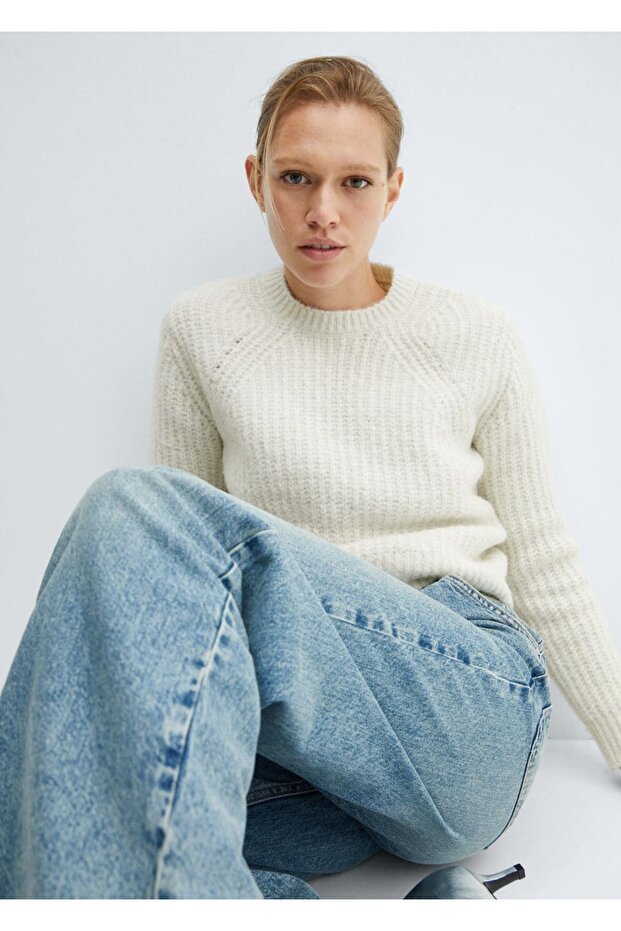 Yuvarlak yaka triko kazak - 5