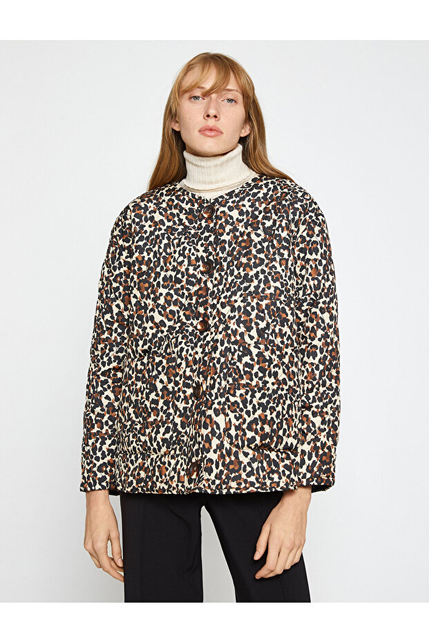 Quilted Jacket Round Neck - 3