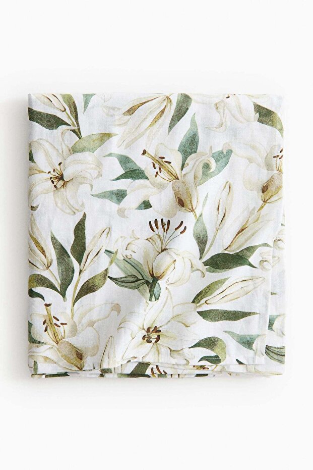 Floral tablecloth