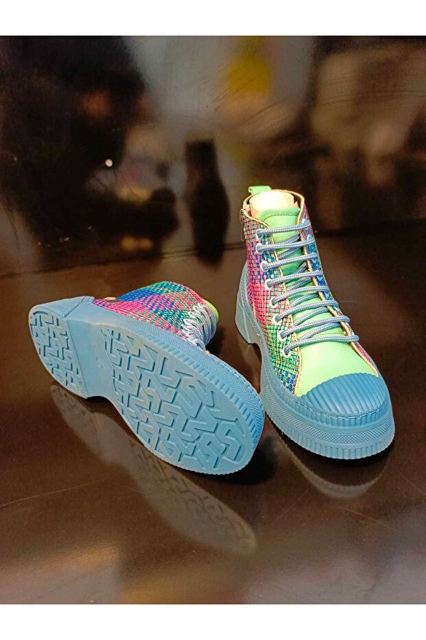 KADIN DERİ MAMMAMİA BOT - 5