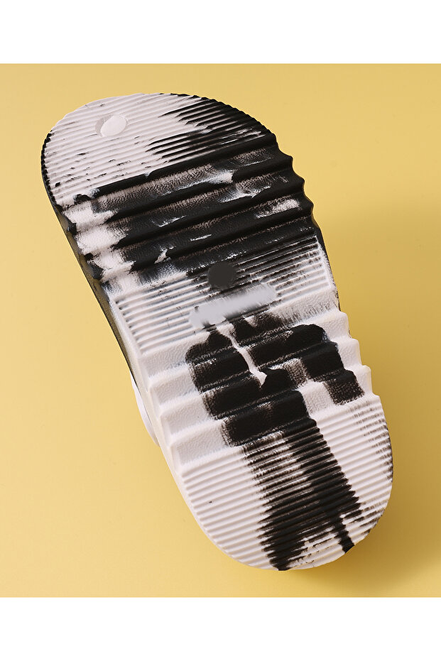 Tie Dye Style Clogs - Black - 5