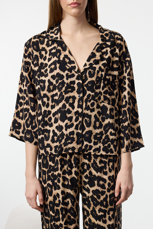 Çok Renkli Leopar Desenli Biyeli Viskon Dokuma Pijama Takımı THMAW21PT0292 - 4