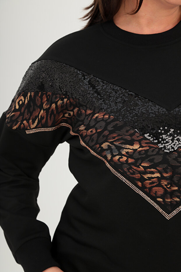 Plus Size Black Sequin Sequined and Stonework Leopard Print V Block Sweatshirt - 65N38659 - 4
