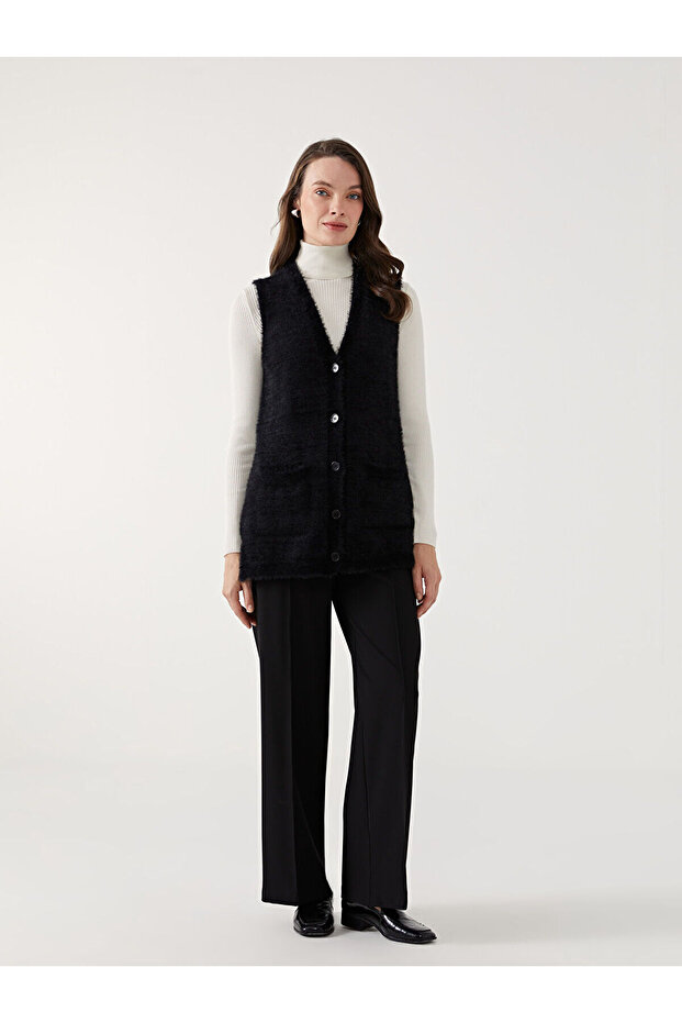 Siyah V Yaka Kadın Triko Yelek - 3