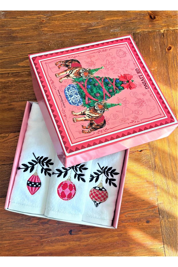 Set of 3 Christmas Themed Hand Towels (30 X 50)