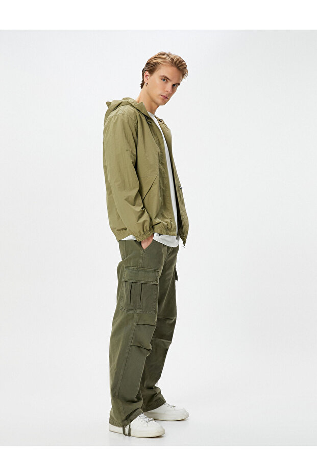 Seasonal Jacket Hooded Zipper Pocket Detailed Label Printed