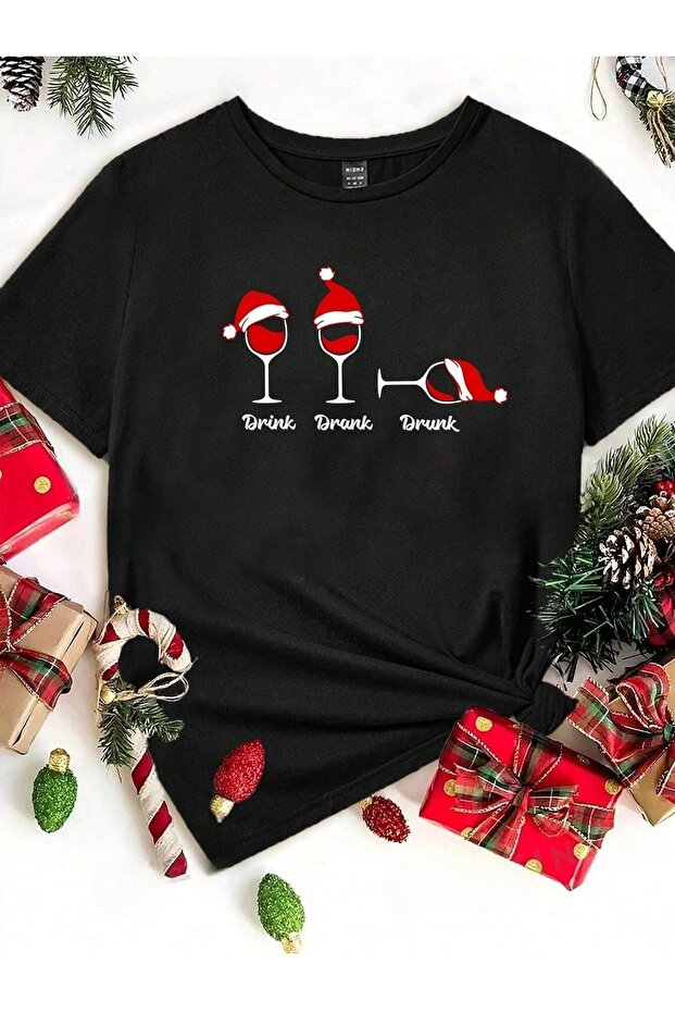 New Year's Cocktail Print Oversize, Crew Neck, Short Sleeve T-Shirt