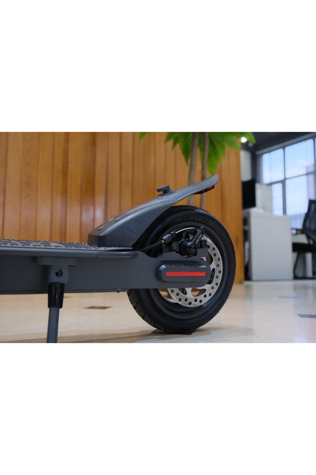 PRO-I EVO ELEKTRİKLİ SCOOTER - 6