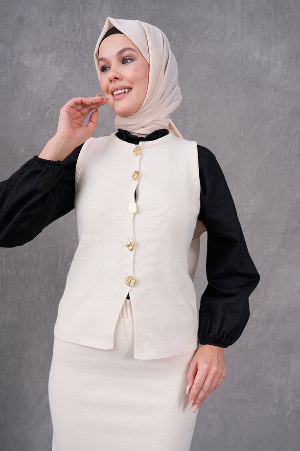 Modest Düğmeli Kolsuz Yelek ve Yüksek Bel Midi Boy Etek Alt Üst Ekru Triko Takım 5155 - 2