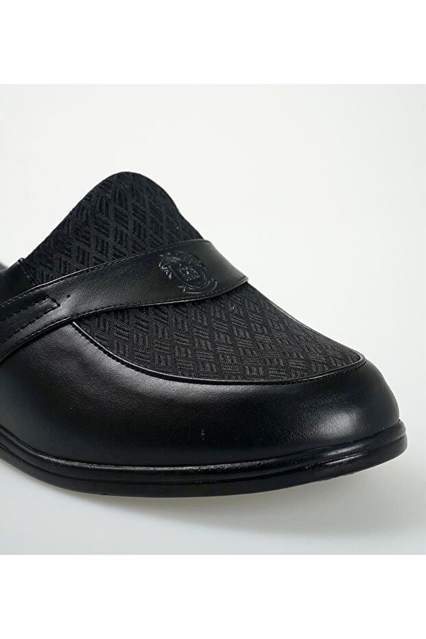 Patterned Leather Slippers - 6