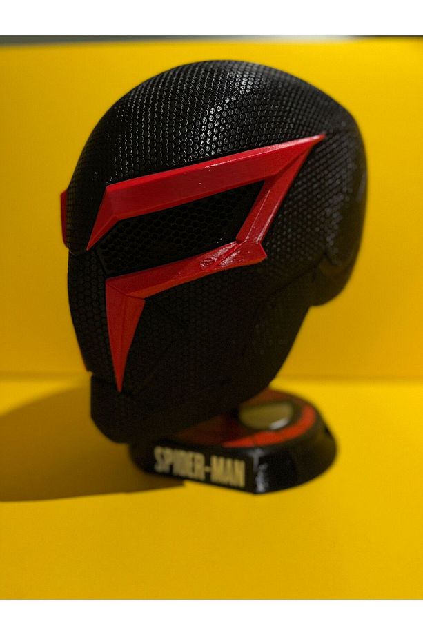Örümcek Adam 2099 Versiyonu Maske Mıknatıslı Plastik Maske Giyilebilir Gerçekçi Maske - 3
