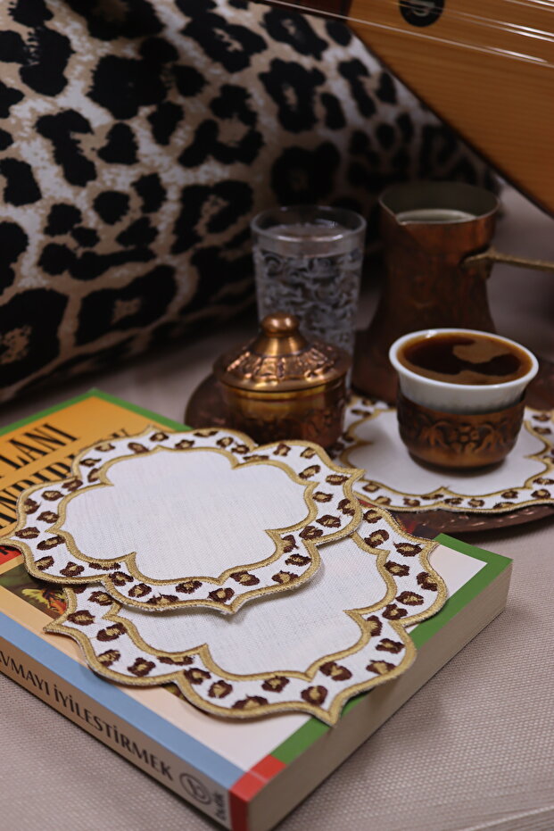 Set of 3 Leopard Patterned Coffee Sides Presentation Napkins