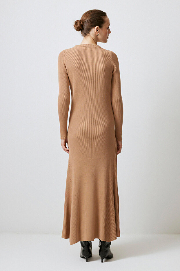 FİTİLLİ DİK YAKA TRİKO ELBİSE - 5