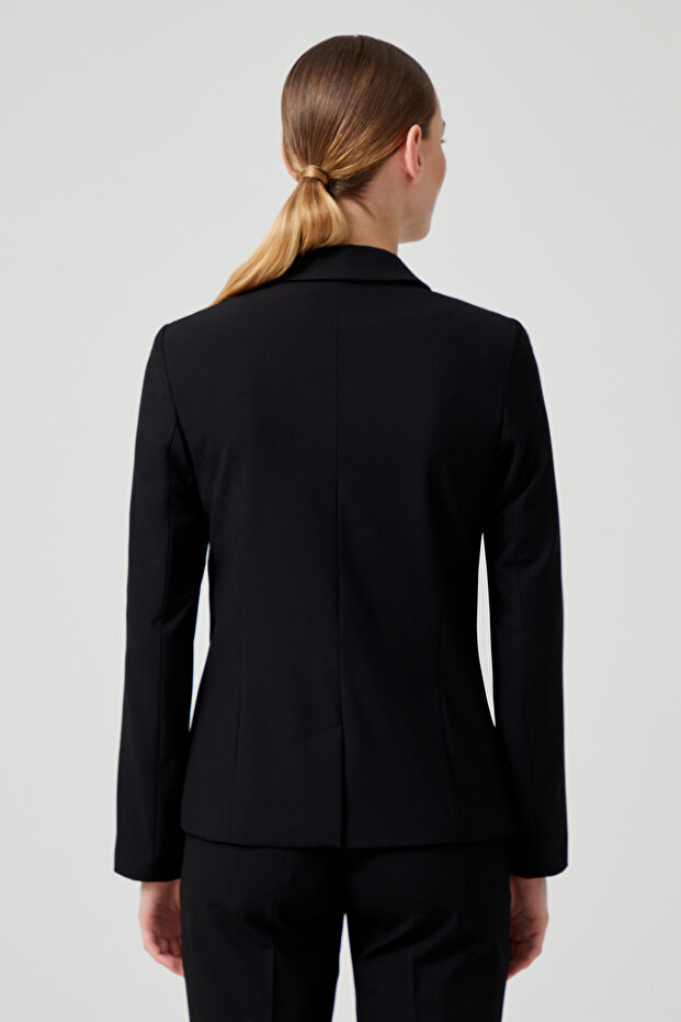 سترة كلاسيكية بزر واحد - 4