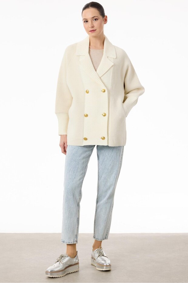 Beige Color Twilled Double Breasted Knitwear Coat