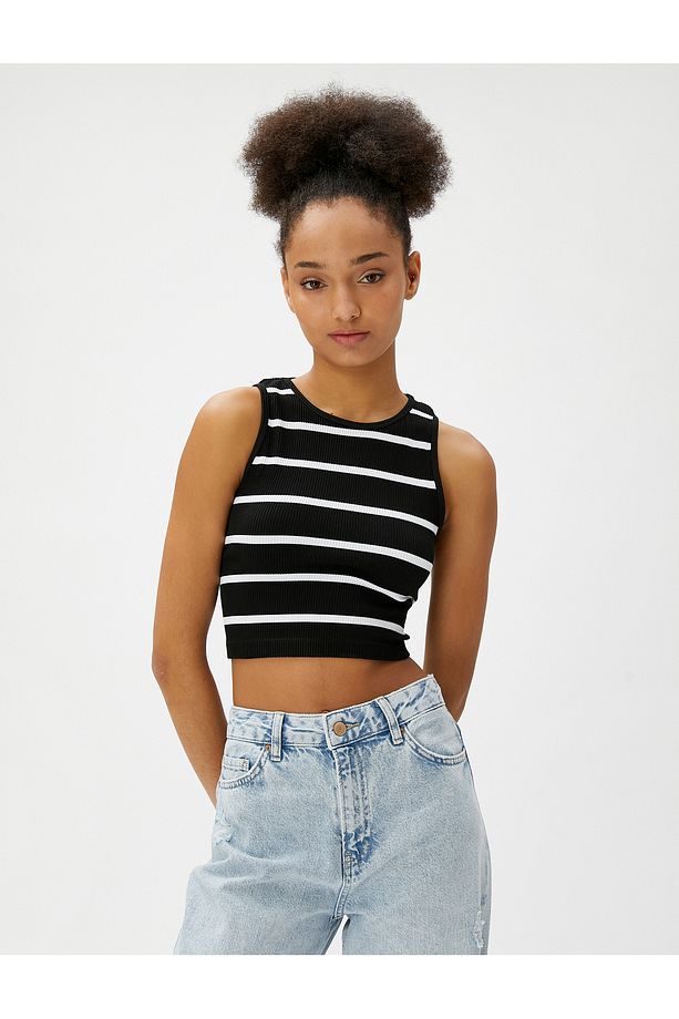 Crop Fitilli Atlet Basic Halter Yaka - 2