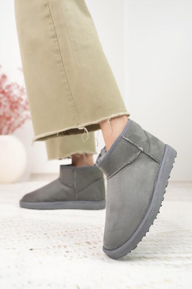 01 Chloe Uggy Mini Kadın Bot Yünlü Bot - 4