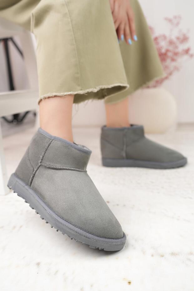 01 Chloe Uggy Mini Kadın Bot Yünlü Bot - 3