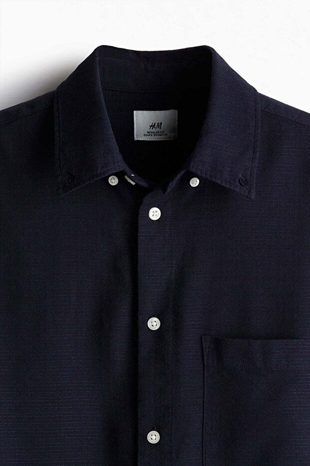 Regular Fit Textured shirt
