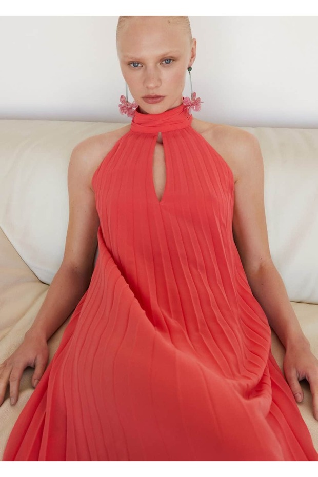 Pilili boyundan bağlı elbise - 5