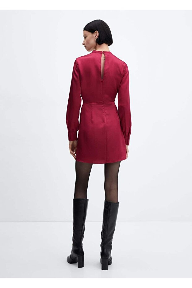 Satinkleid mit Ballonärmeln - 4