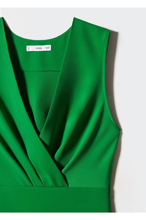 Yan yırtmaçlı asimetrik elbise - 5