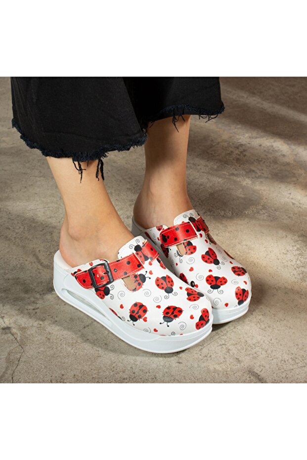Air Sole Ladybug Patterned Sabo Slippers