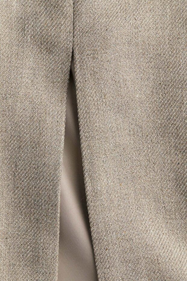 Slit-front skirt - 1