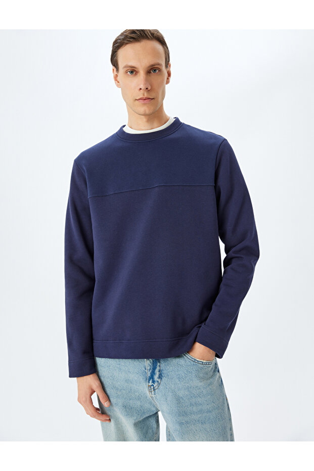 Sewing Detailed Raised Cotton Basic Crew Neck Sweatshirt