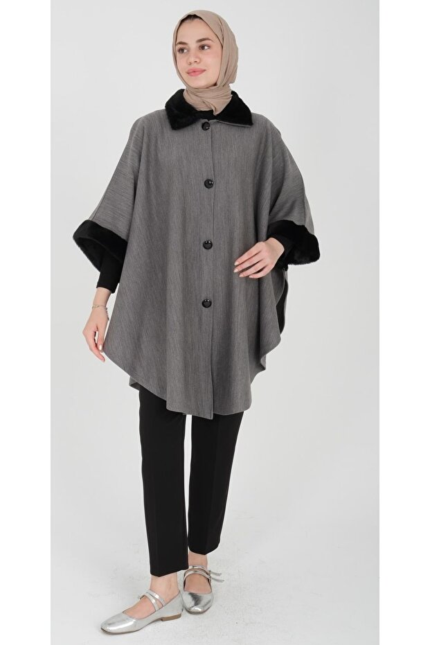 Fur Collar Strick Ponchoes with Brosch Gift