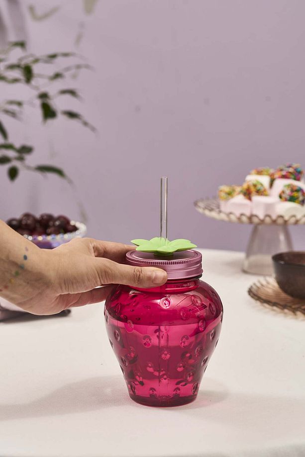 Çilek Transparent Pipetli Su Şişesi 750 Ml - 2