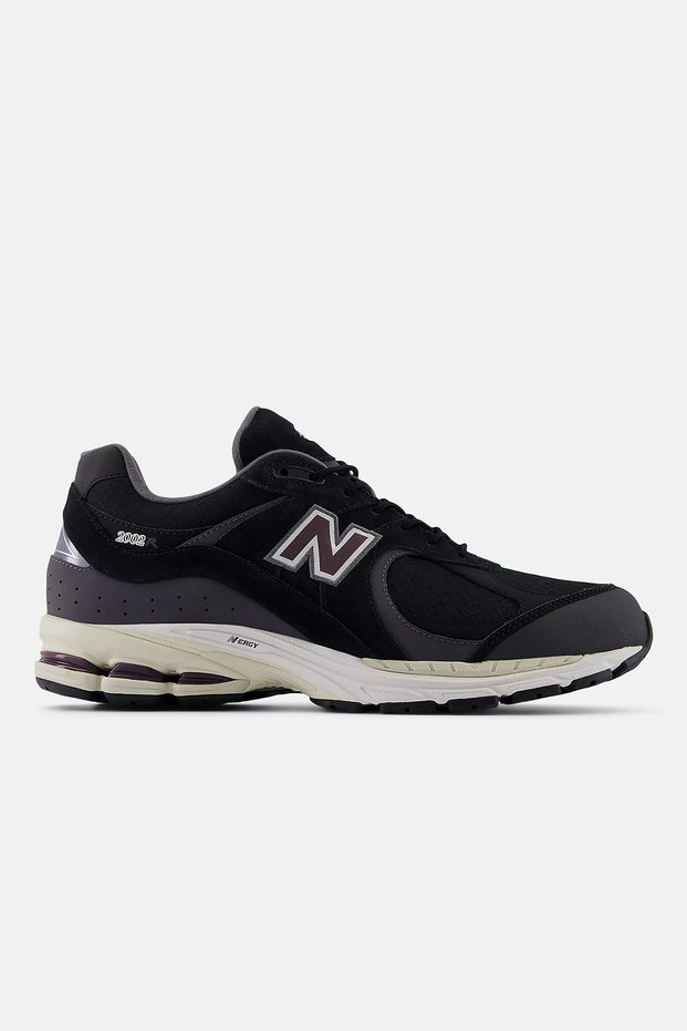 M2002 - Zapatillas