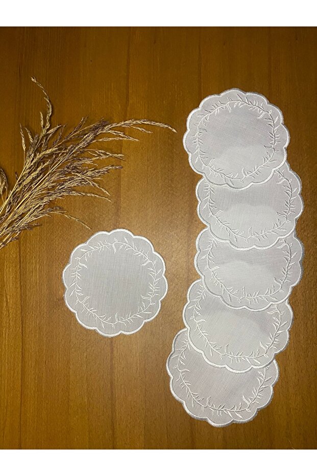 6 Pieces of Linen Ecru Color Dimple Patterned Cocktail Presentation Napkins