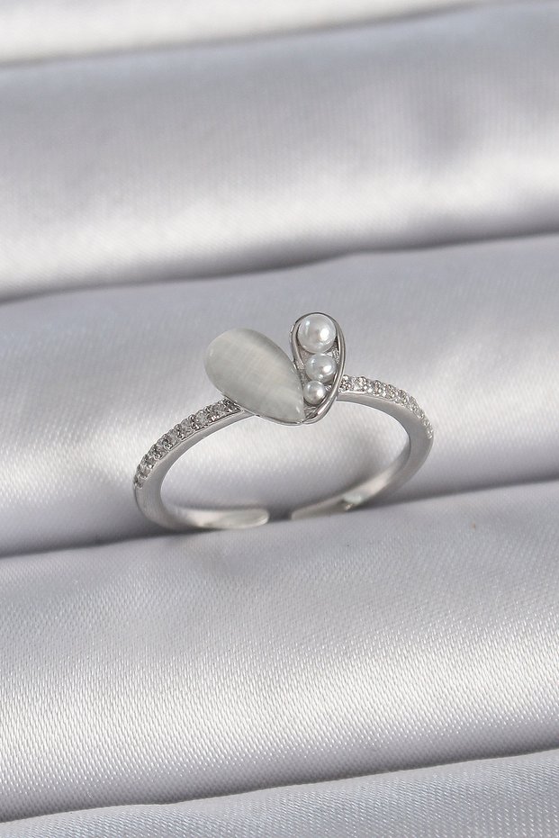 Brass Silver Color Adjustable Zircon Stone with Pearls White Enamel Heart Model Women's Ring