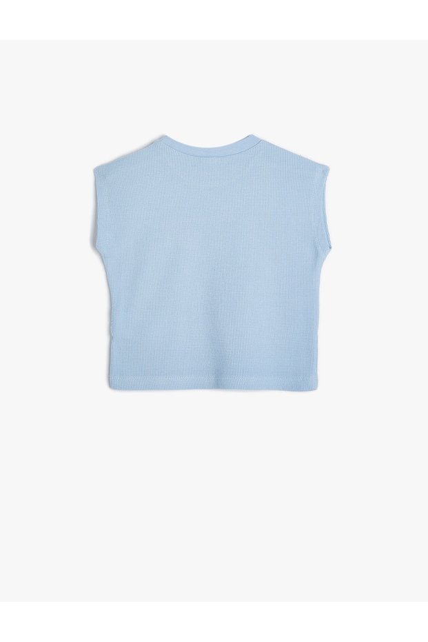 Athlete Textured Embroidery Detailed Crew Neck Cotton