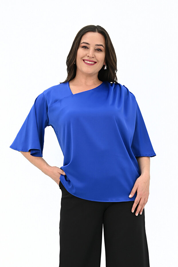 Women's Plus Size Metal Button Detail Blouse 1862-25