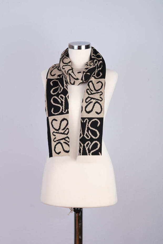 وشاح تريكو منقوش - 3