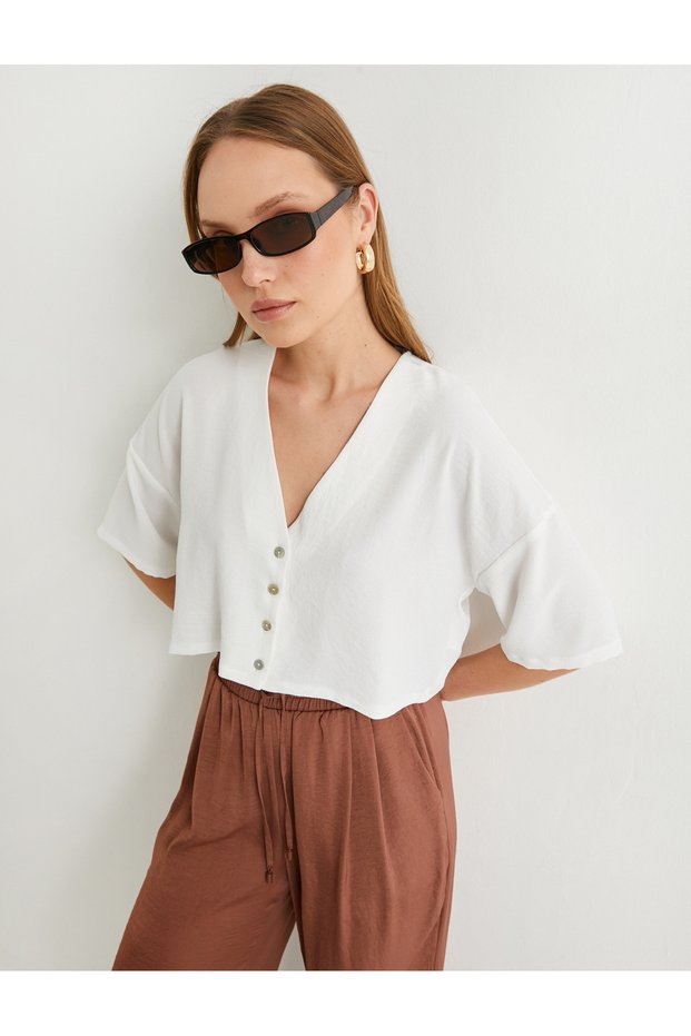 Crop Shirt Short Sleeve Buttoned V-Neck