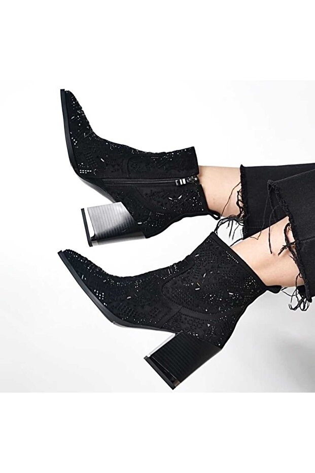 24K132-2 TOPUKLU BOT - 2