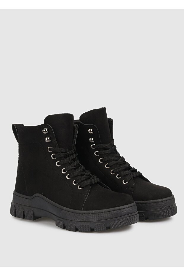 Siyah Kadın Bot - 2