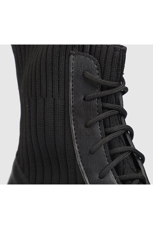 Siyah Kadın Bot - 5