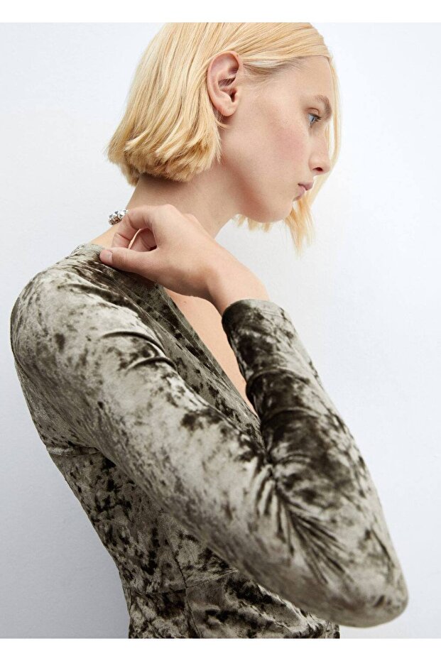 Düğümlü kadife elbise - 6