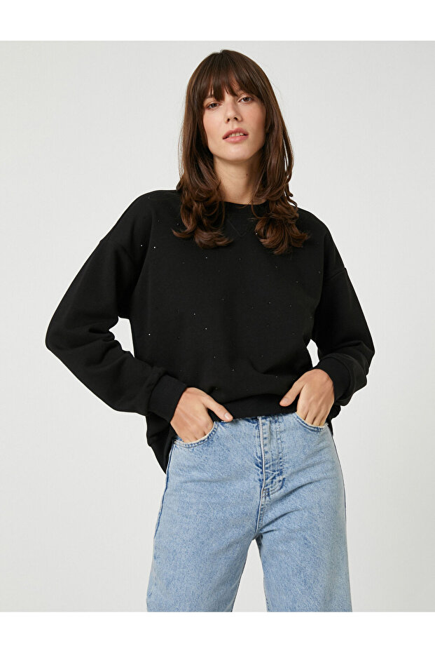 Stone Detailed Sweatshirt with Crew Neck
