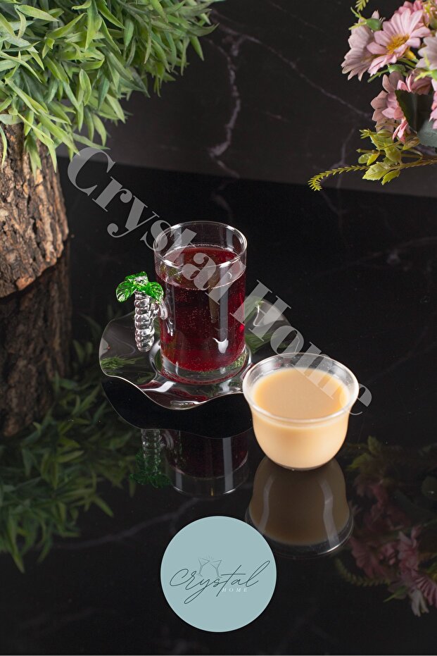 طقم شاي وقهوة مكوّن من 18 قطعة