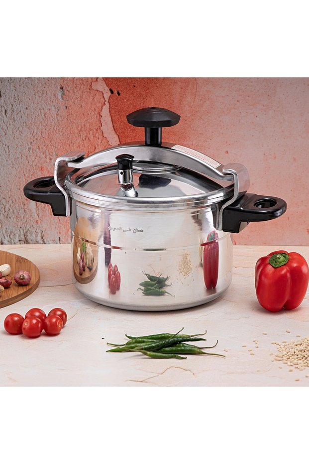 Cool Touch Handles & Safety Valves Aluminium Pressure Cooker RF357PC5 Royalford