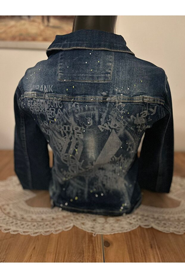 BASKILI JEAN MONT - 3