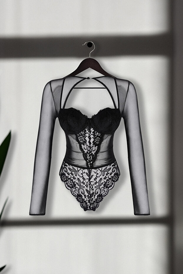 Siyah Dantelli Cut Out/Pencere Detaylı Kaplı Örme Body THMAW25BD00003 - 4