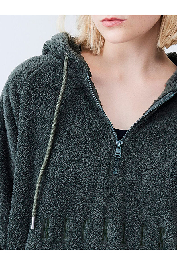 Kapüşonlu Slogan Işlemeli Yeşil Sweatshırt - 5